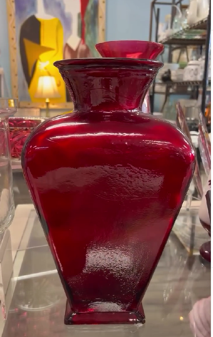 Opaque red vase